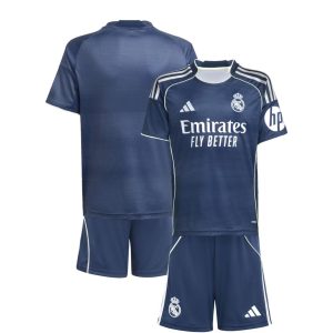 Camiseta Real Madrid 2026 – Ofertas y Rebajas Descubre la nueva Camiseta Real Madrid 2026, una prenda oficial que refleja el espíritu y la historia del club. Con un diseño renovado, disponible en versiones home, away y third, esta camiseta es la más buscada por los fanáticos. ¡Compra ahora y aprovecha las rebajas de temporada en nuestras camisetas oficiales Real Madrid y consigue un precio exclusivo solo por tiempo limitado!